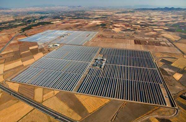 Planta termosolar de colectores cilindroparabólicos (CSP)