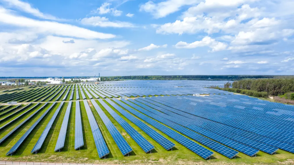 Ingeniería fotovoltaica más allá del cálculo: