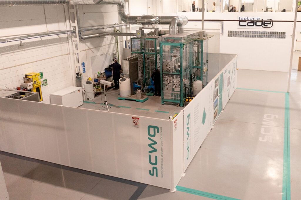 CADE SCWG supercritical water gasification demo plant at the CADE Innovation Factory